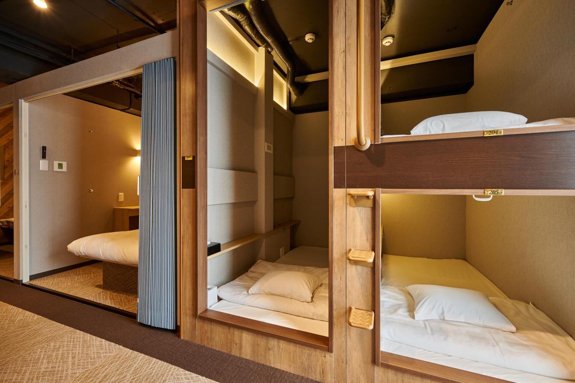 Capsule Hotel Continue Nijojokita 京都市 エクステリア 写真