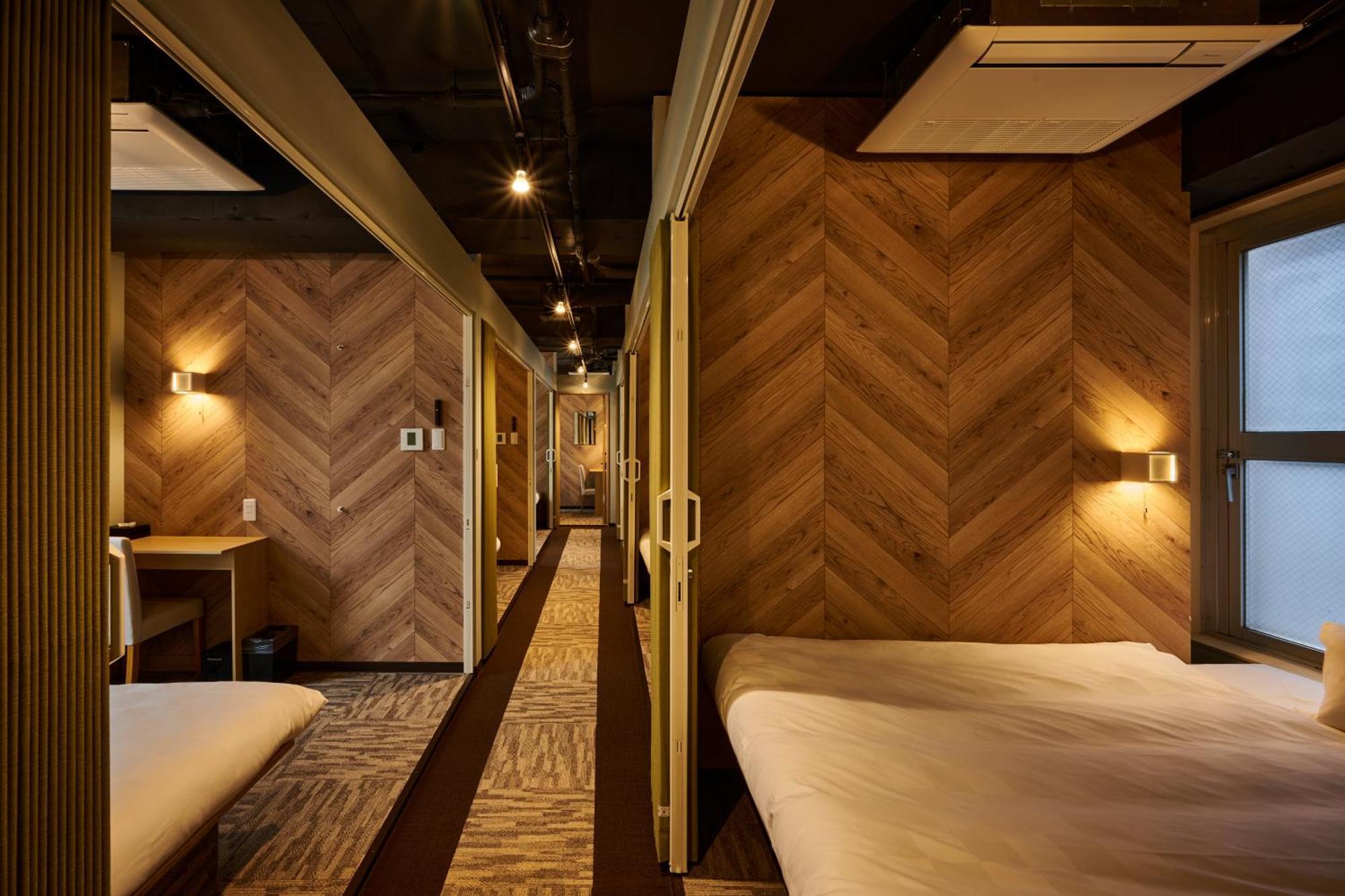 Capsule Hotel Continue Nijojokita 京都市 エクステリア 写真