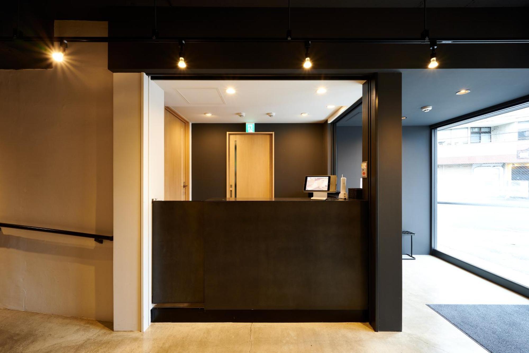 Capsule Hotel Continue Nijojokita 京都市 エクステリア 写真