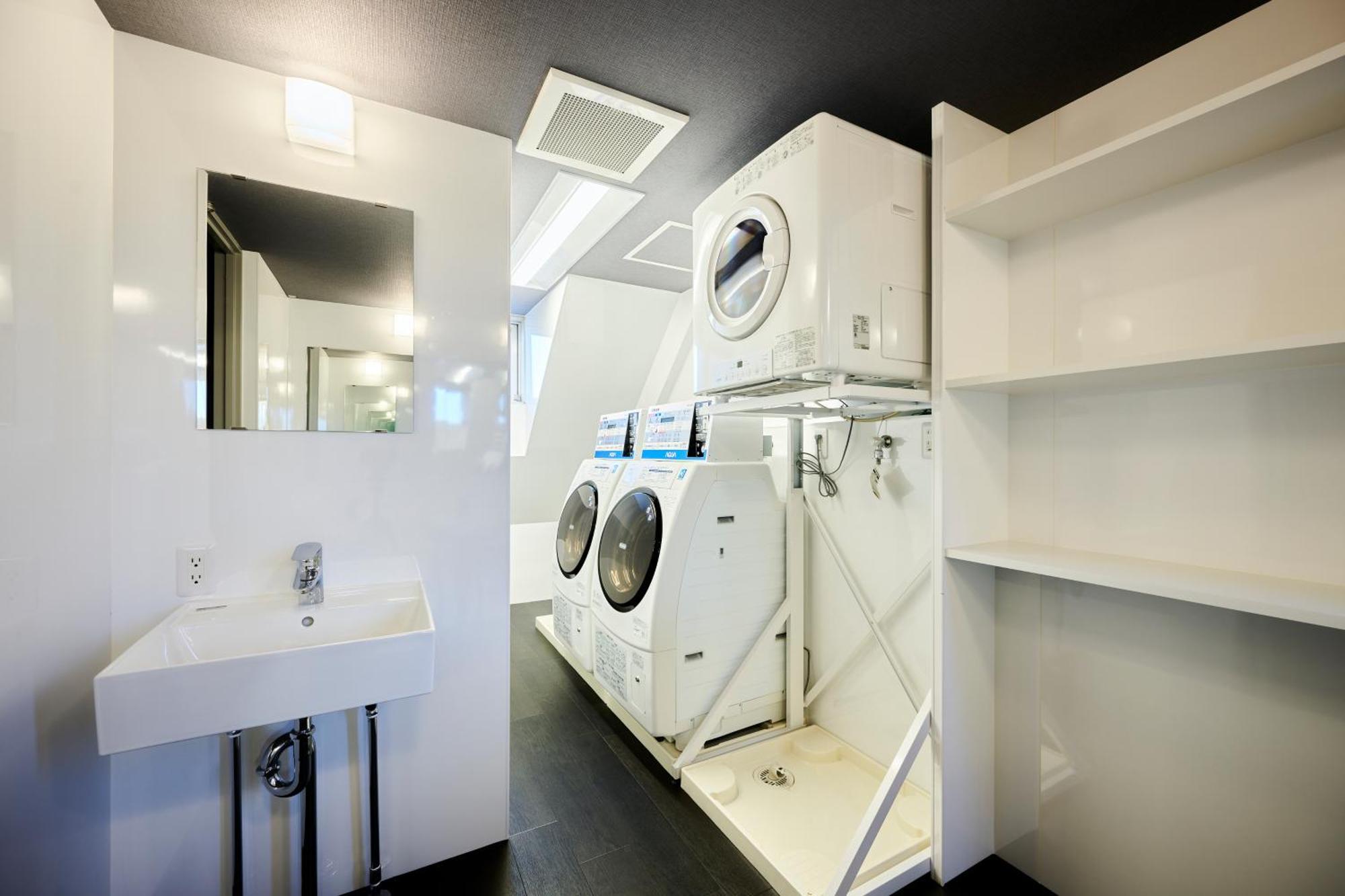 Capsule Hotel Continue Nijojokita 京都市 エクステリア 写真